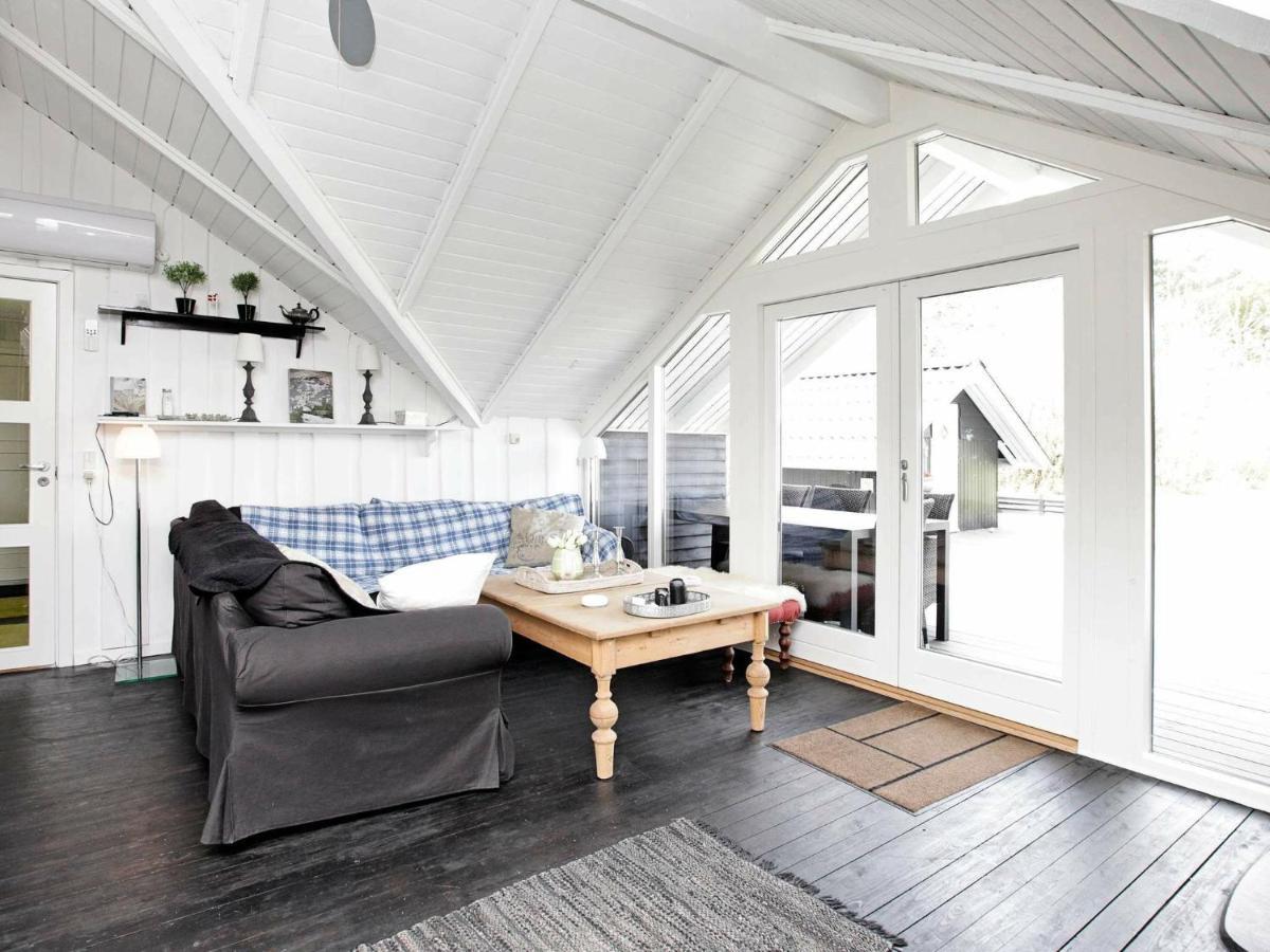 6 Person Holiday Home In Ansager Kültér fotó