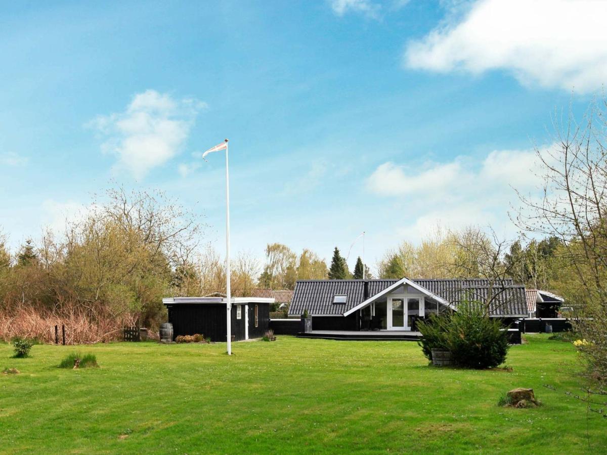 6 Person Holiday Home In Ansager Kültér fotó