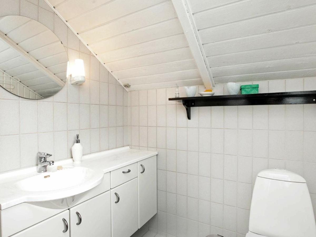 6 Person Holiday Home In Ansager Kültér fotó